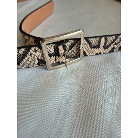 LMD/9000 Collection Rhinestone Crossbody Purse & Belt NWT Designed in Italy Chic - Picture 8 of 11